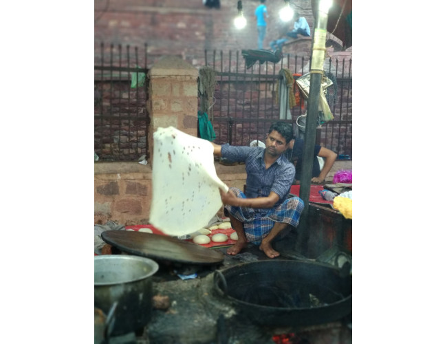 Agra Heritage Walk and Local Food Tour