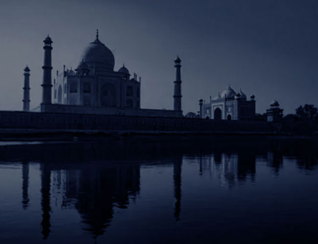 Taj Mahal Agra at Night tour